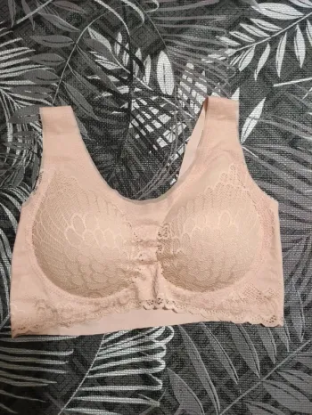 Brassière