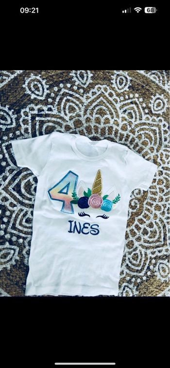 T-shirt anniversaire licorne 4ans personnalisé Inès