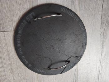 Plateau ardoise pour fromage.