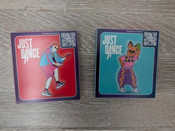 Lot de 2 jeux Just dance n°1 et N°9 Mac donald's 