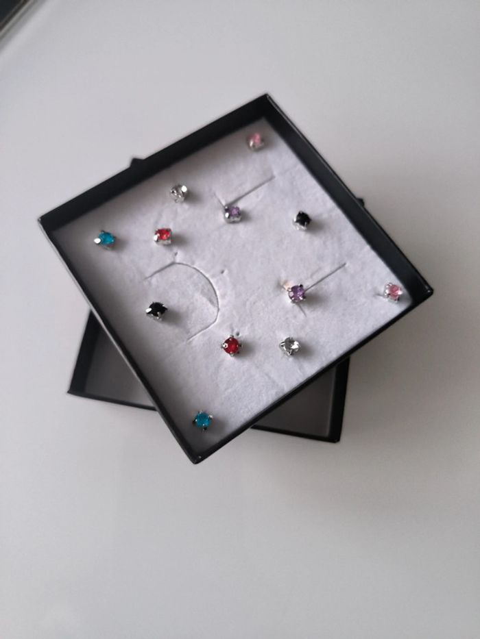 6 paires de boucles d'oreilles (puces) - photo numéro 7