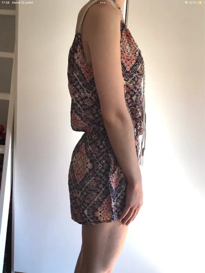 Combi-short à imprimés cachemire taille S/M neuve jamais portée - photo numéro 3