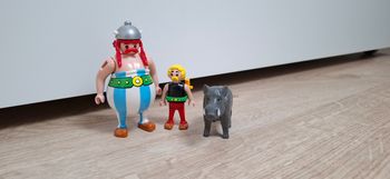 Playmobil asterix et obélix près de mons
