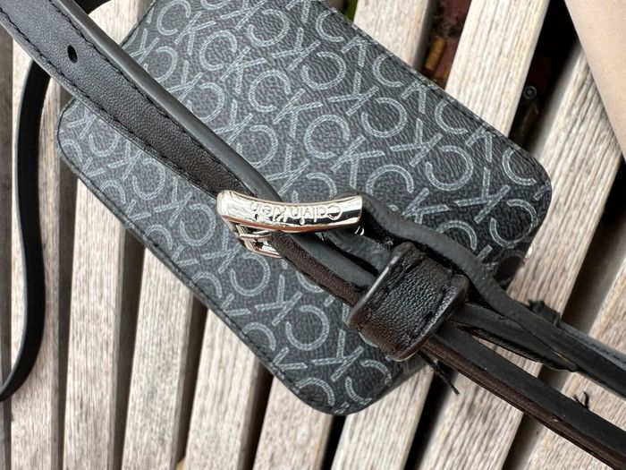 Sacoche Calvin Klein - photo numéro 5