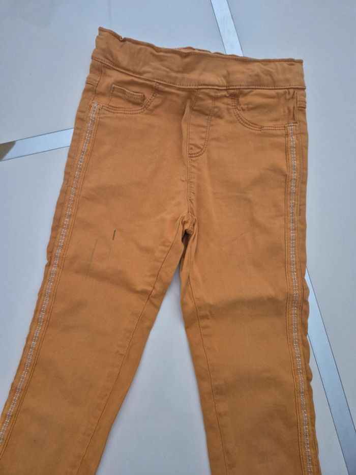 Lot jeans 6-7 ans - photo numéro 6