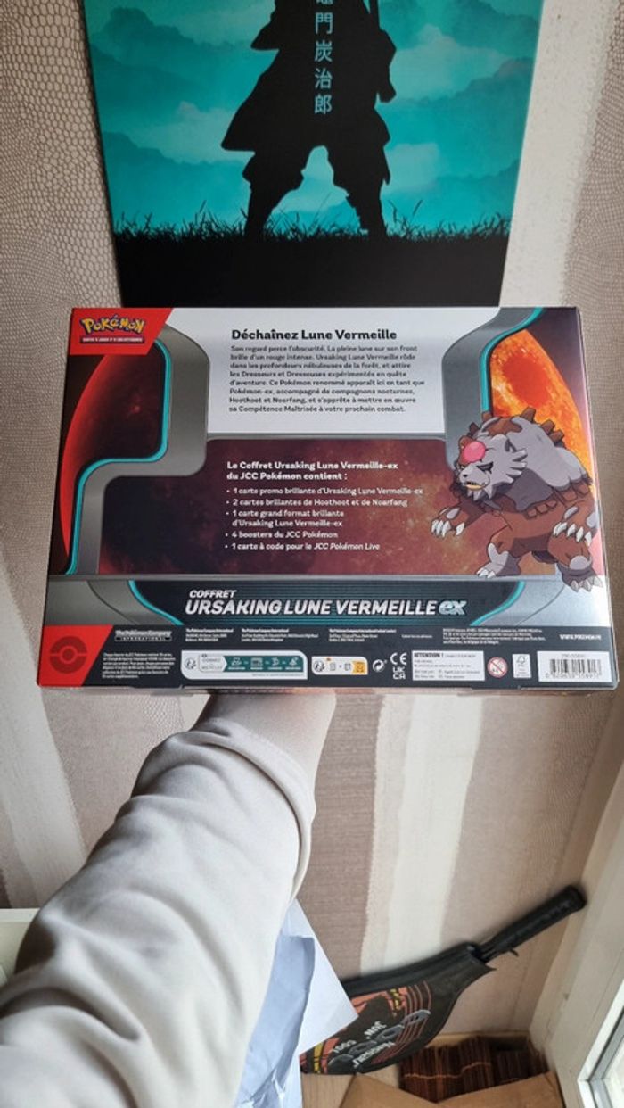 Coffret Pokémon Ursaking Lune Vermeille-Ex - photo numéro 2