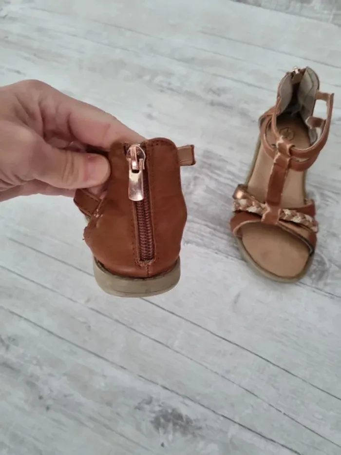 Sandales Pointure 27 - photo numéro 6