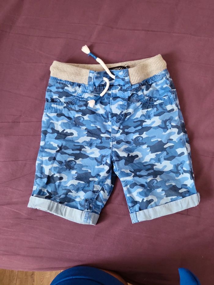 Short 2 ans