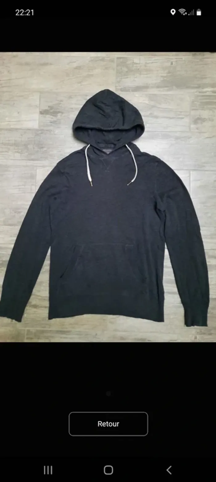 Pull capuche
