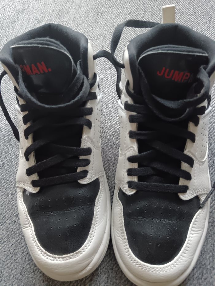 Vend jordan - photo numéro 2