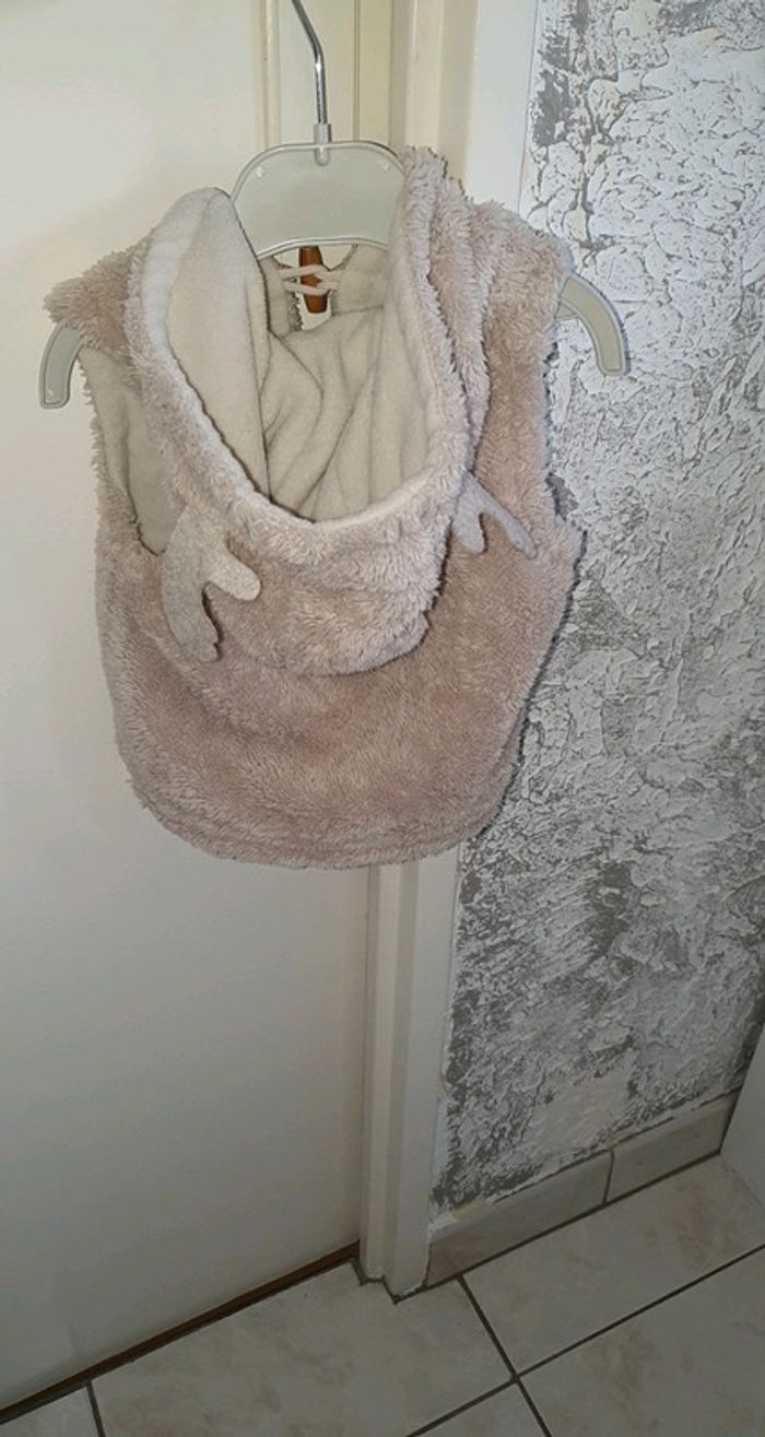 Gilet sans manches 12 mois - photo numéro 2