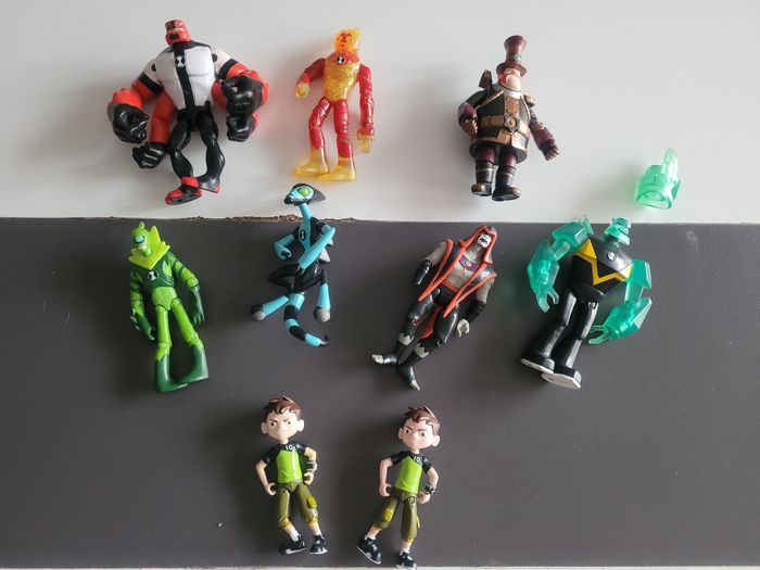 Lot Figurines Ben10