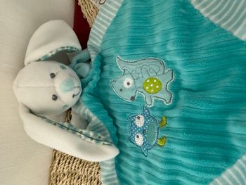 Doudou lapin carré plat velours et jersey bleu blanc renard hibou Mots d'Enfants