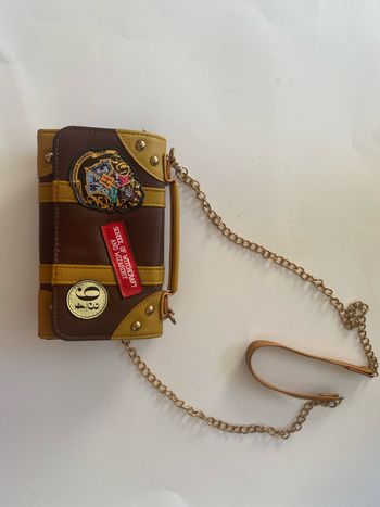 LA POCHETTE HARRY POTTER  Neuve - Avec bandoulière / chaîne