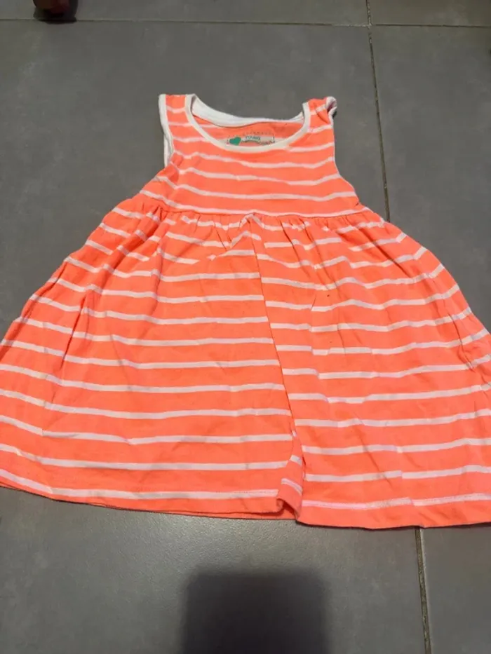 Robe sans manche bébé 9-12mois