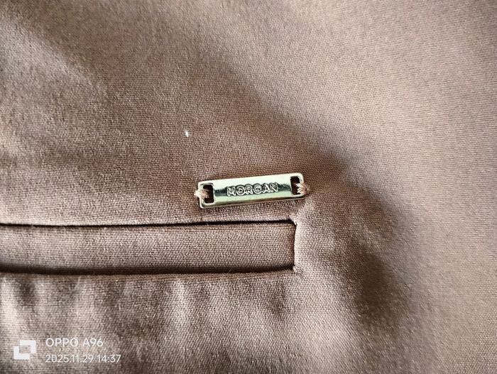 Jupe courte - photo numéro 3