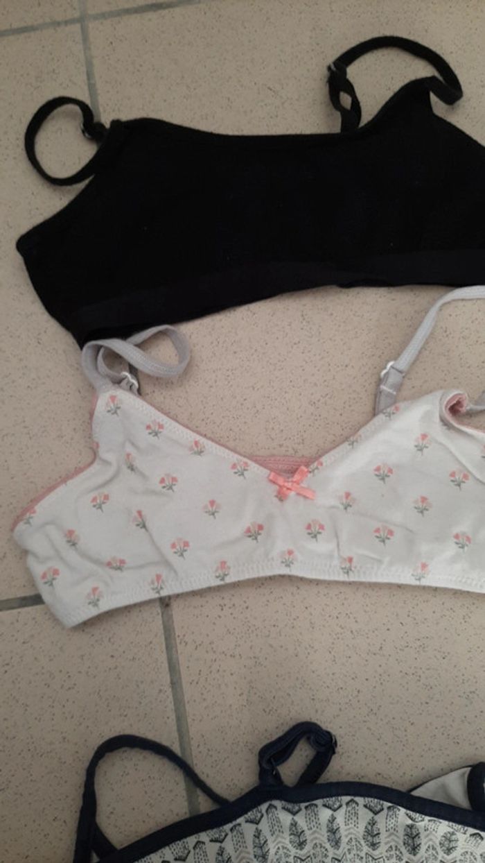 Lot  6 brassieres enfants - photo numéro 5