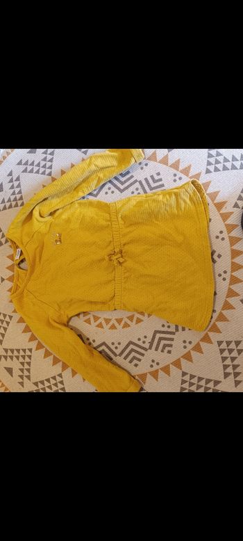 Robe jaune manches longues 