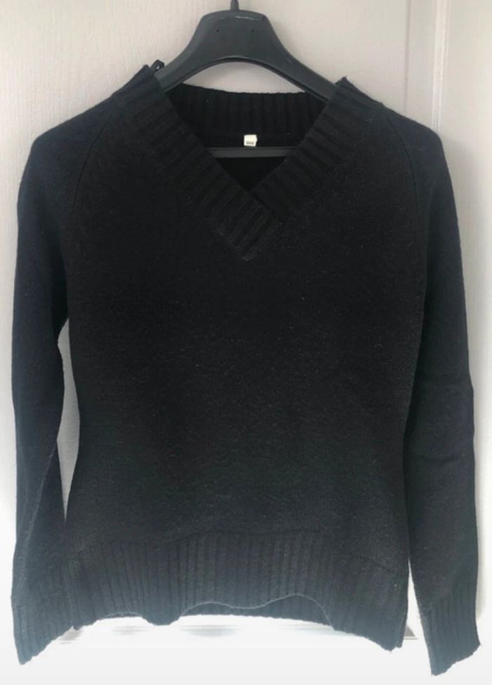 Pull noir col V épais 38/40