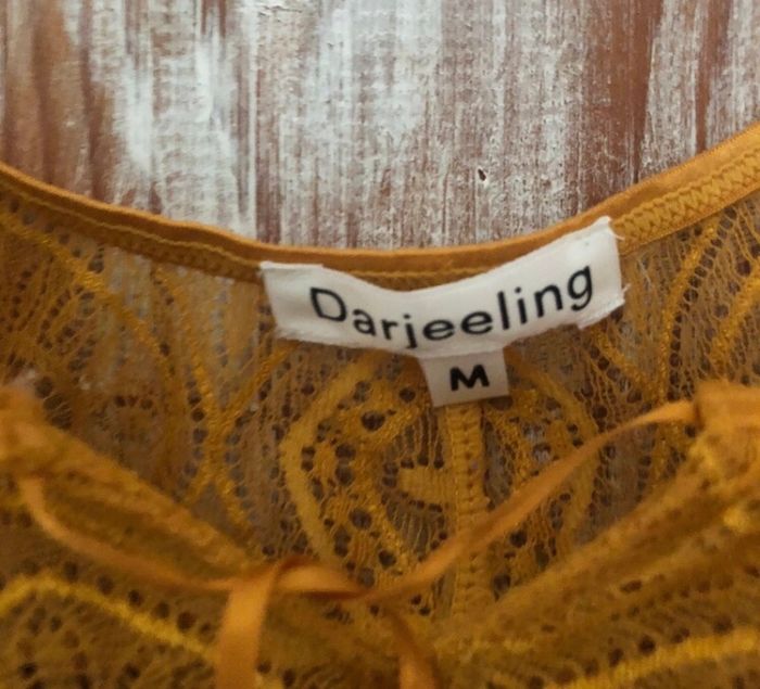 Darjeeling, brassière en dentelle, moutarde T : M neuve - photo numéro 2