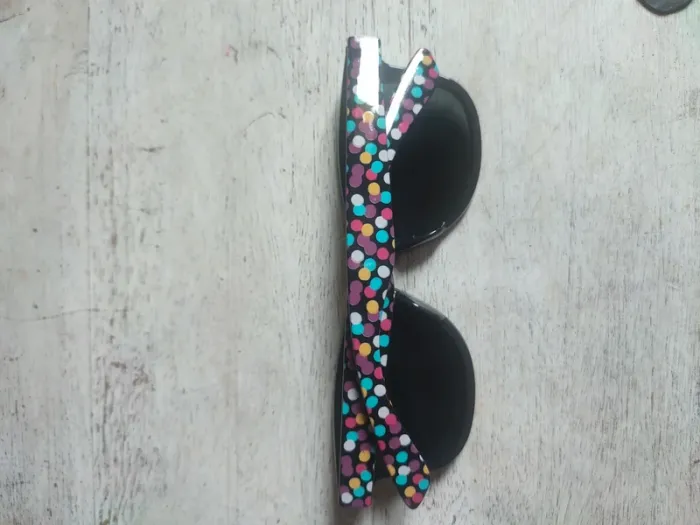 Lunettes de soleil enfant - photo numéro 3