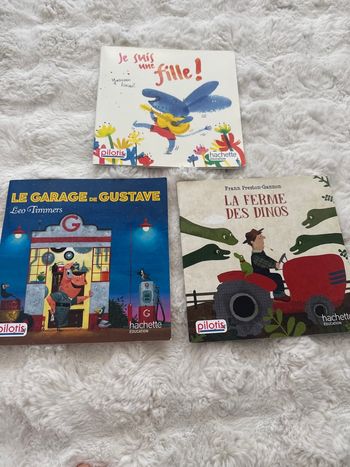 Lots de trois livres j