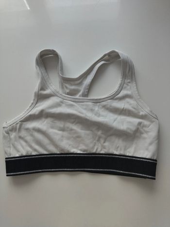 Brassière de sport blanche et noire Taille S