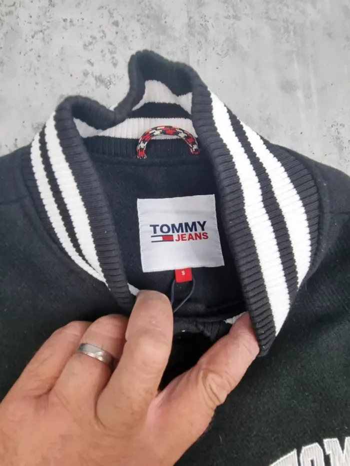 College Jacket Tommy Jeans noir, S Hommes - photo numéro 2