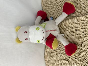 Hippopotame SUCRE D'ORGE doudou blanc, rouge et vert
