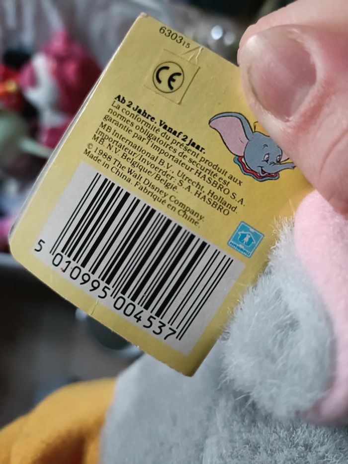 Peluche Dumbo vintage Disney - photo numéro 11