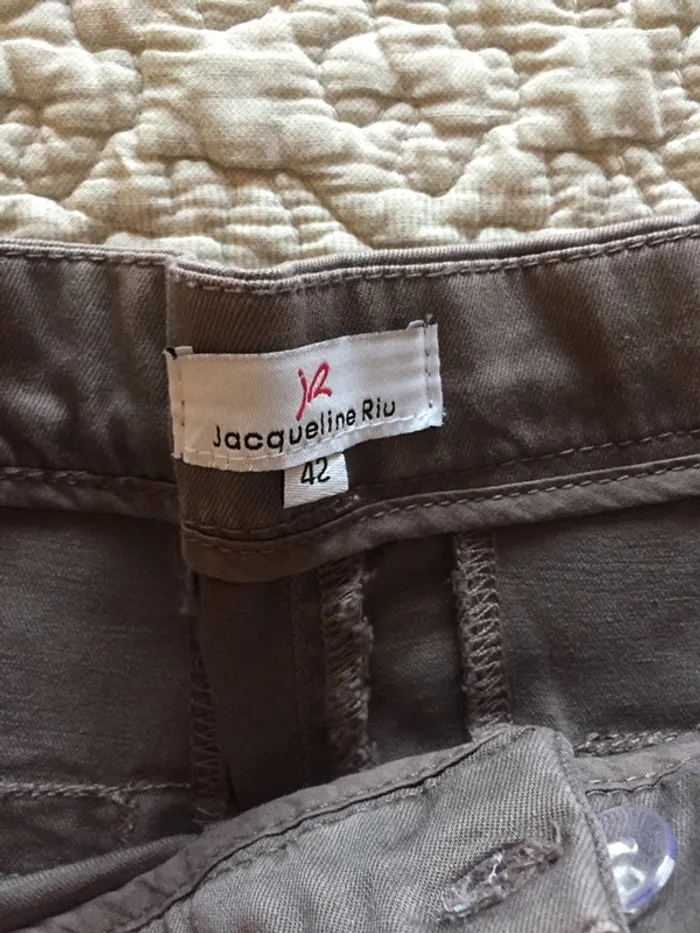 Pantalon à pinces marron Jacqueline Riu taille 42 - photo numéro 3