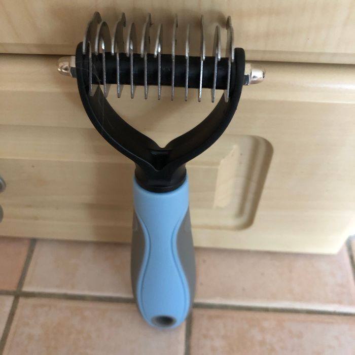 Brosse chat à poils longs - photo numéro 2
