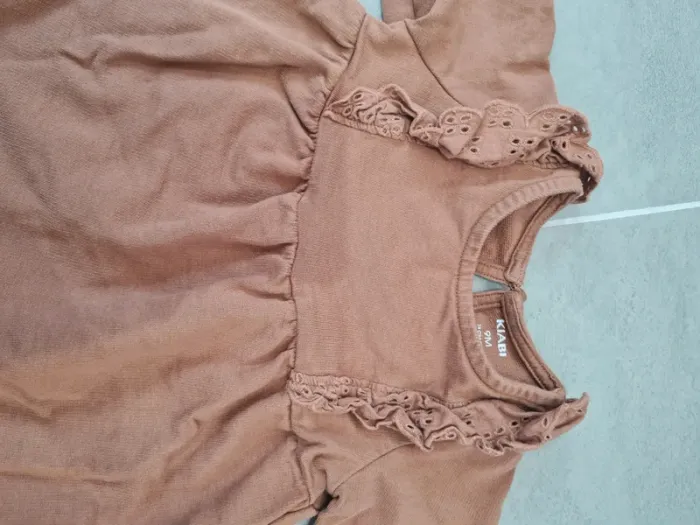 Robe 9mois kiabi - photo numéro 2
