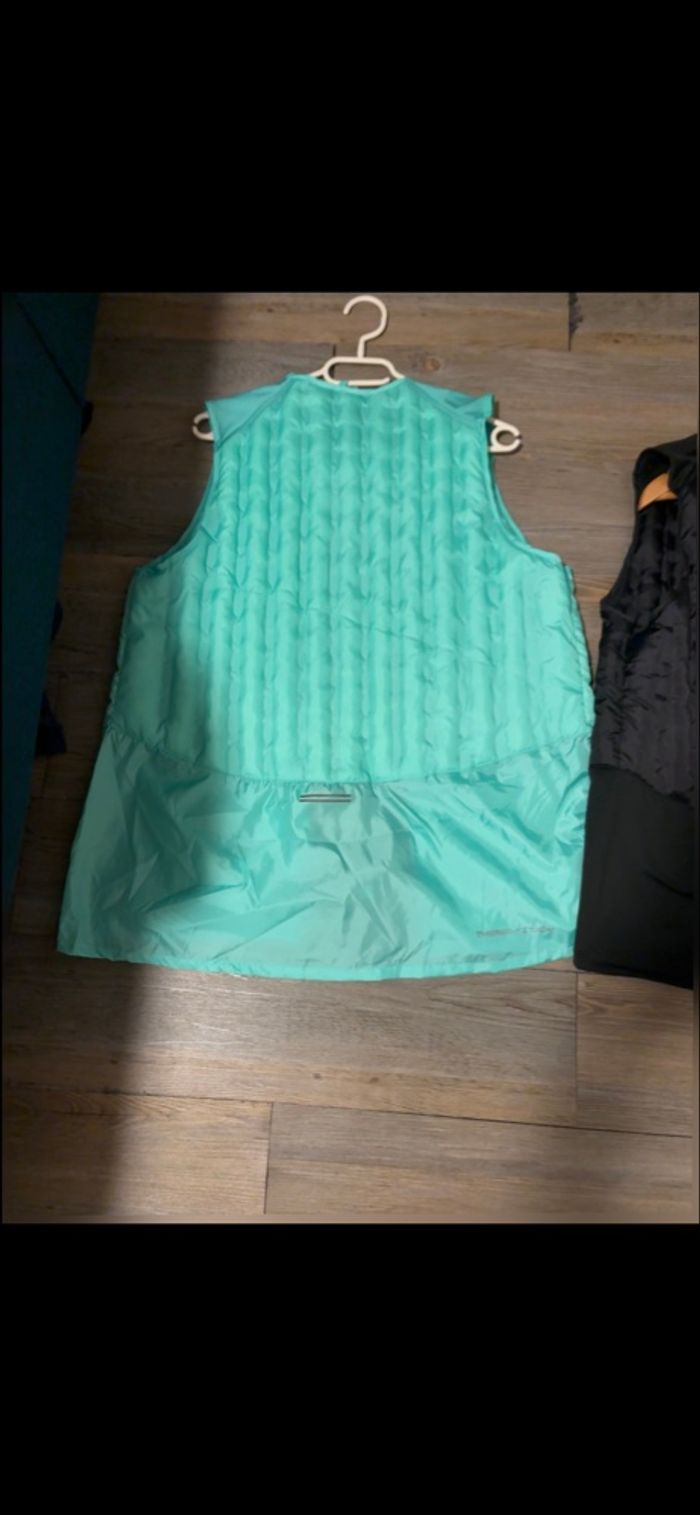 Lot de 2 veste sans manche Nike noir et vert - photo numéro 4