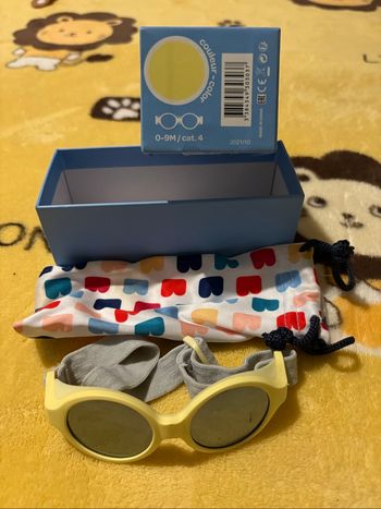 Lunette de soleil beaba
