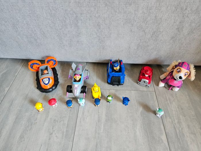 Lot entier pat patrouille figurines et voitures - photo numéro 2