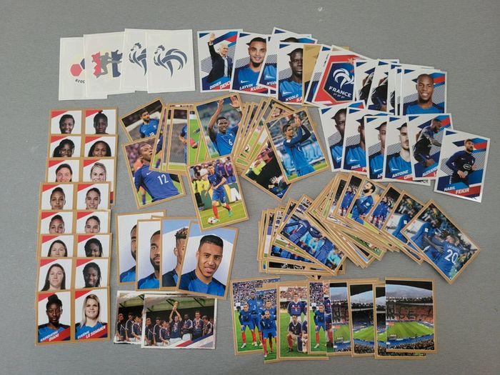 Gros lot vignettes panini football France 2018