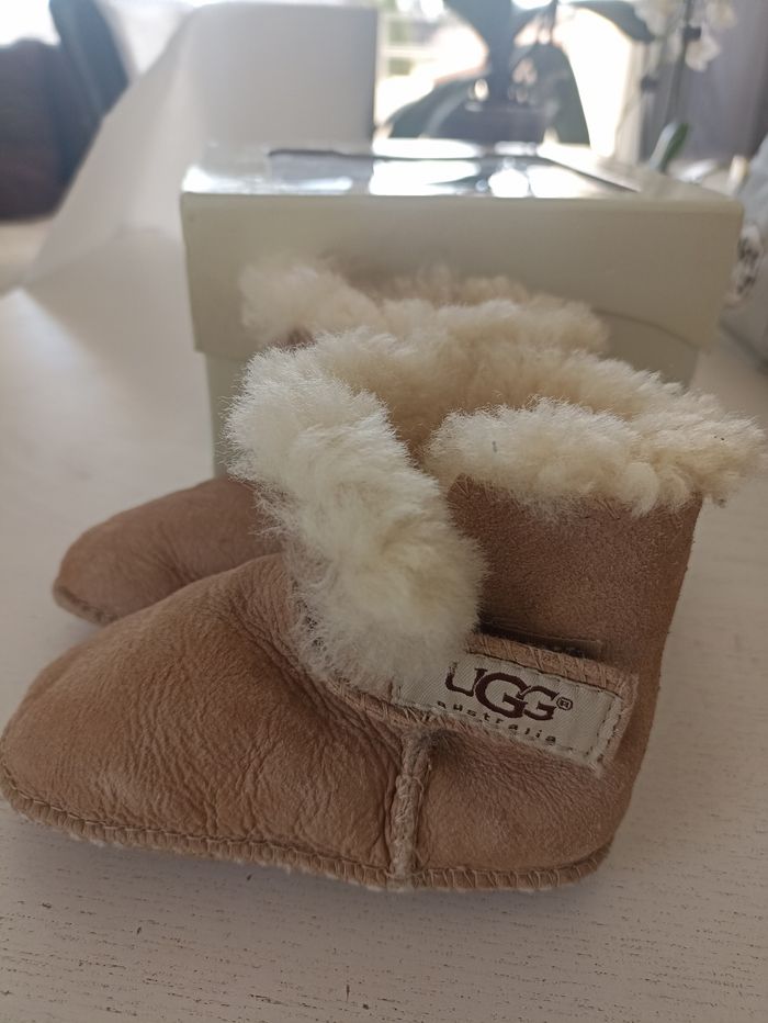 Bottines UGG bébé tout comme les grands - photo numéro 2