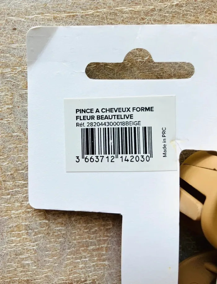 Pince Cheveux forme fleur beige de Beautélive Pretty Final Touch – Neuve - photo numéro 4