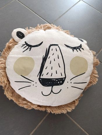 Coussin peluche