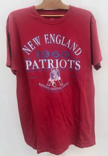 T-shirt vintage NFL red 1960 New England Patriots Mens M