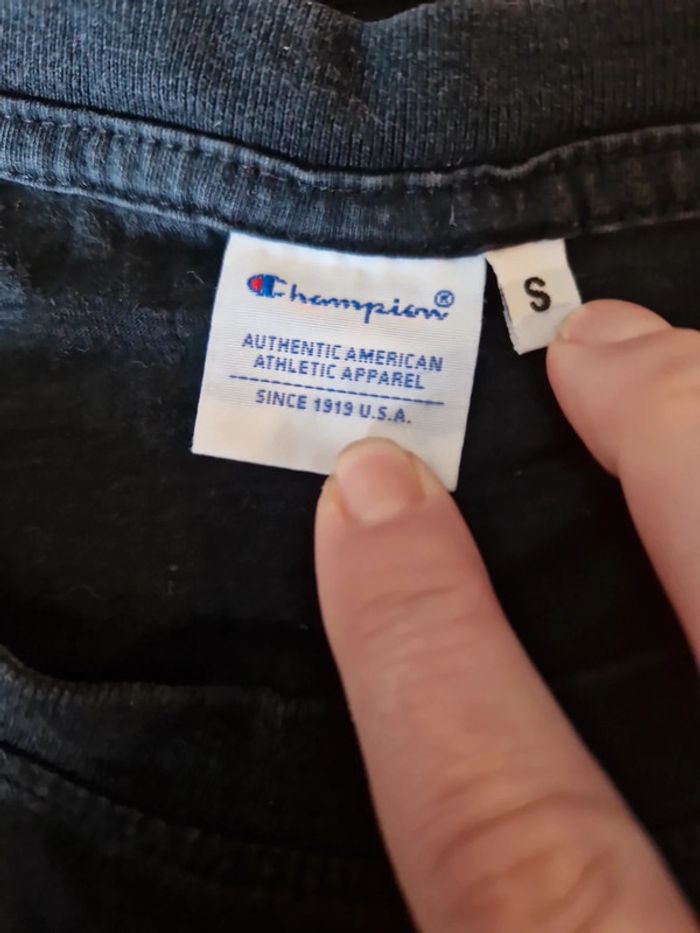 T-shirt taille S Champion - photo numéro 2