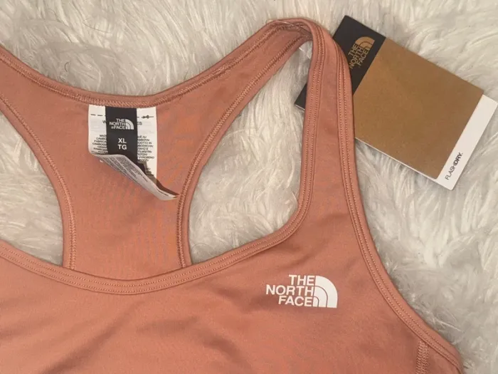 Brassière sport the north face taille XL neuf étiquette - photo numéro 2