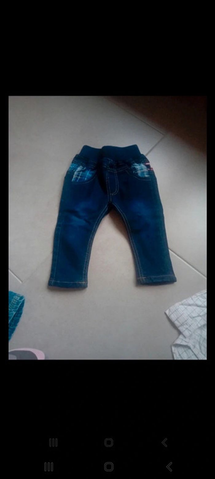 Jean 12 mois