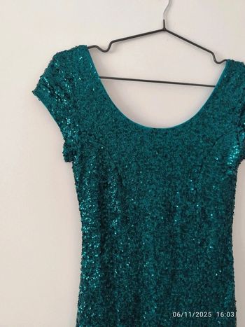 Vestido verde esmeralda corto de fiesta de lentejuelas de hym