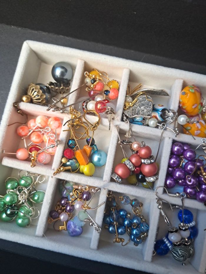 Lot de boucles d'oreilles pendante multicolore artisanale - photo numéro 11