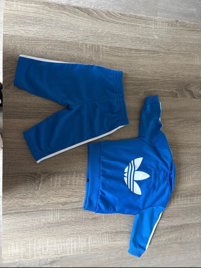 Ensemble Adidas - photo numéro 2
