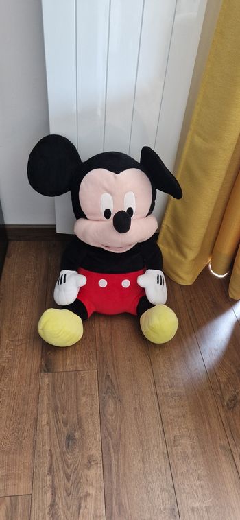 Peluche mickey disney