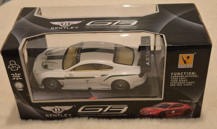 Voiture radiocommandée Bentley GT3 continental 1:24