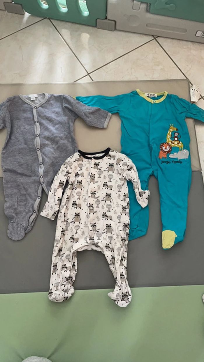Lot de 3 pyjamas fins 9 mois